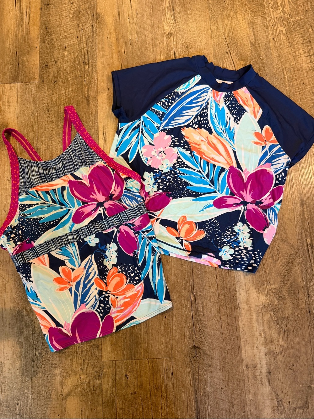 Athleta Girl Navy Blue Floral Mock Neck Rashguard and Tankini Top